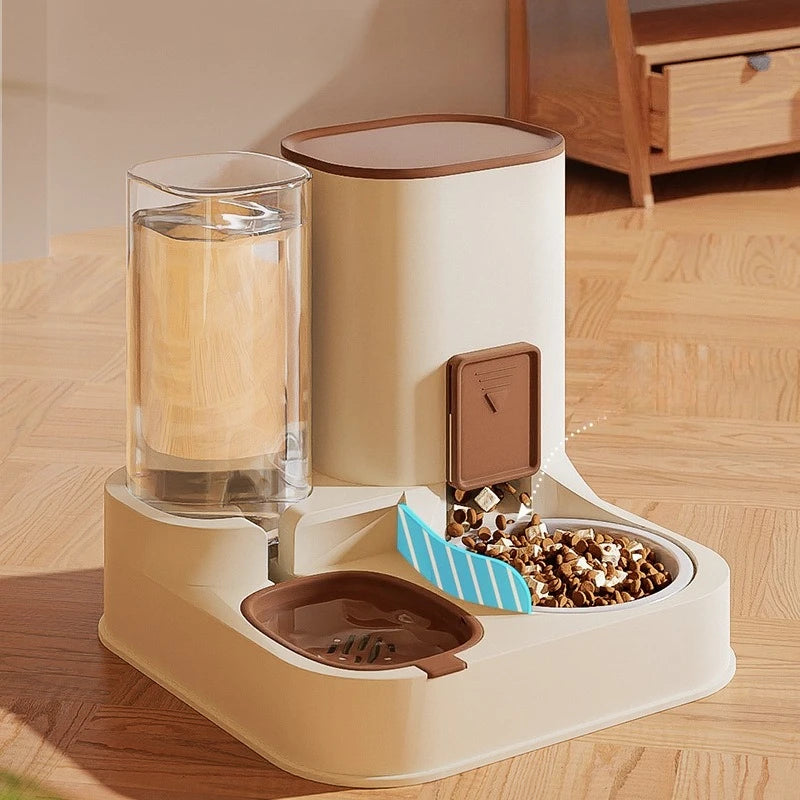 All-in-One Futterstation für Hund & Katze